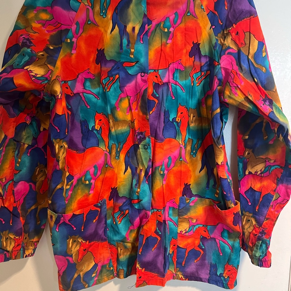 Yee Ha! Vintage multicolor horse Design pattern Button Down Shirt M